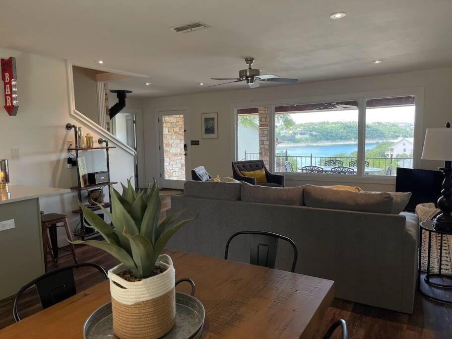 Lakeview Bungalow-Access To Lake, Pool, Gym, &Park Lago Vista 외부 사진
