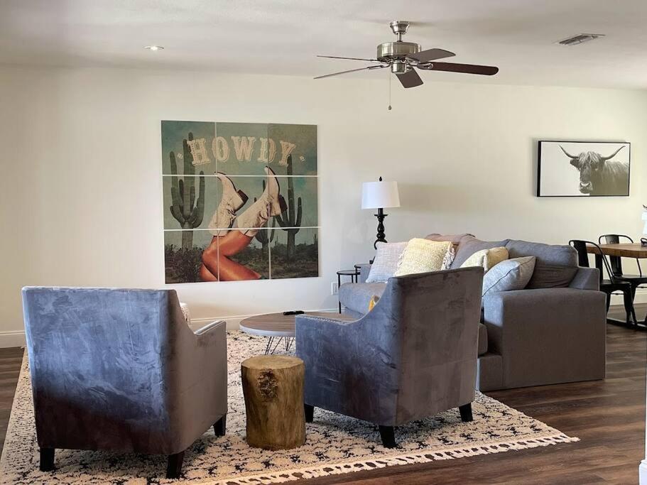 Lakeview Bungalow-Access To Lake, Pool, Gym, &Park Lago Vista 외부 사진